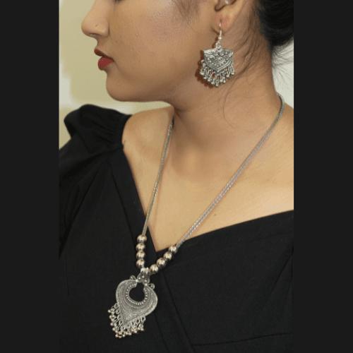 Glitterrie Vintage Inspired Oxidized Crafted Chain Ethnic Necklace with Ear rings