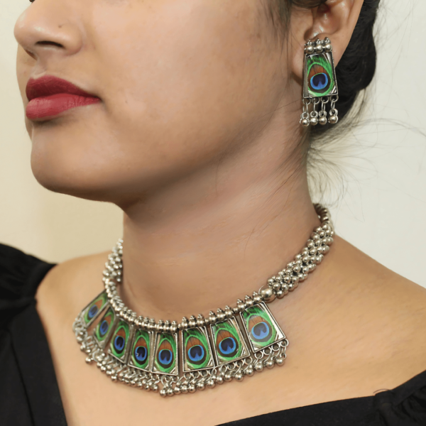 Glitterrie Peacock Feather Motif Garba Jewelry Set