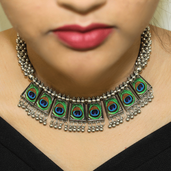Glitterrie Peacock Feather Motif Garba Jewelry Set