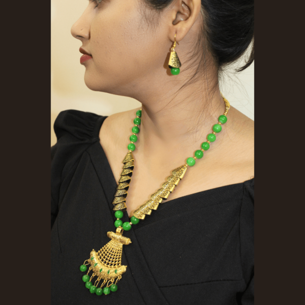Glitterrie Oxidized Gold Green Moti Samosa Golden Round Sun Design Necklace set for girls or women