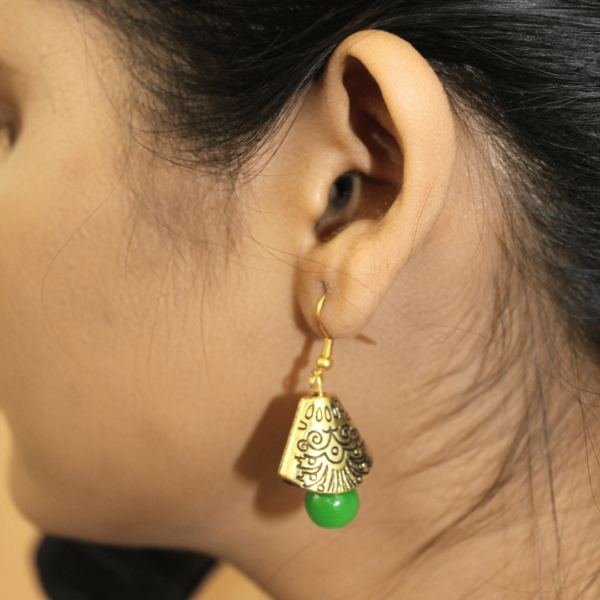 Glitterrie Oxidized Gold Green Moti Samosa Golden Round Sun Design Necklace set for girls or women